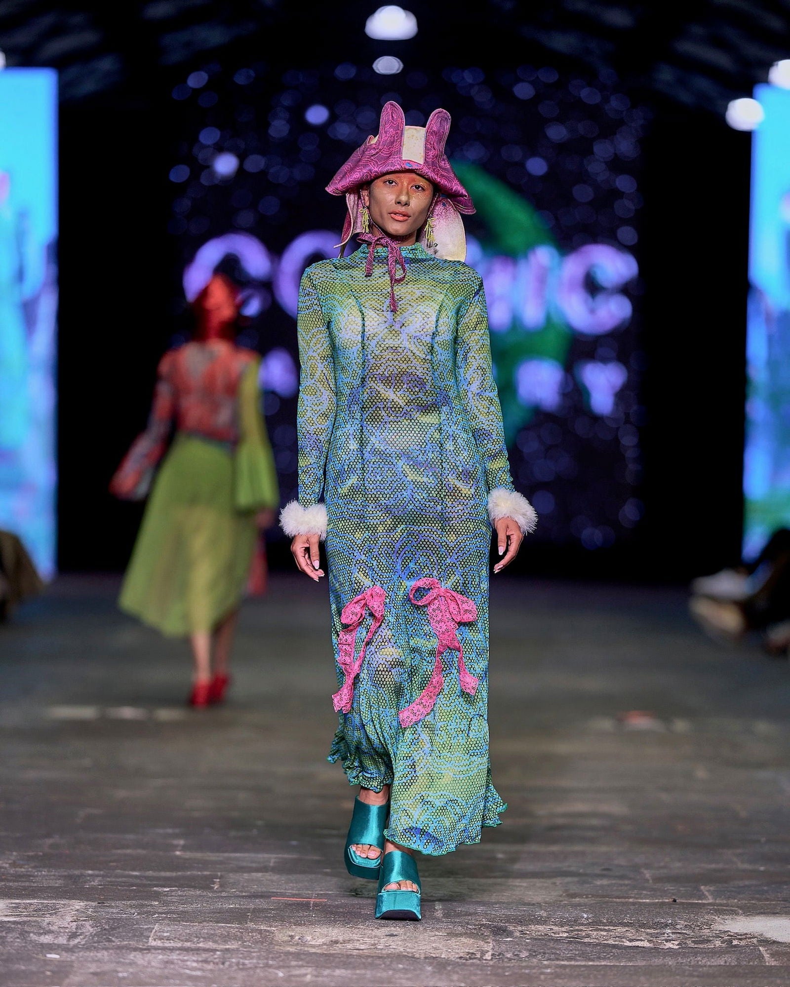 Vestido Petalos Mojados - Cosmic Factory