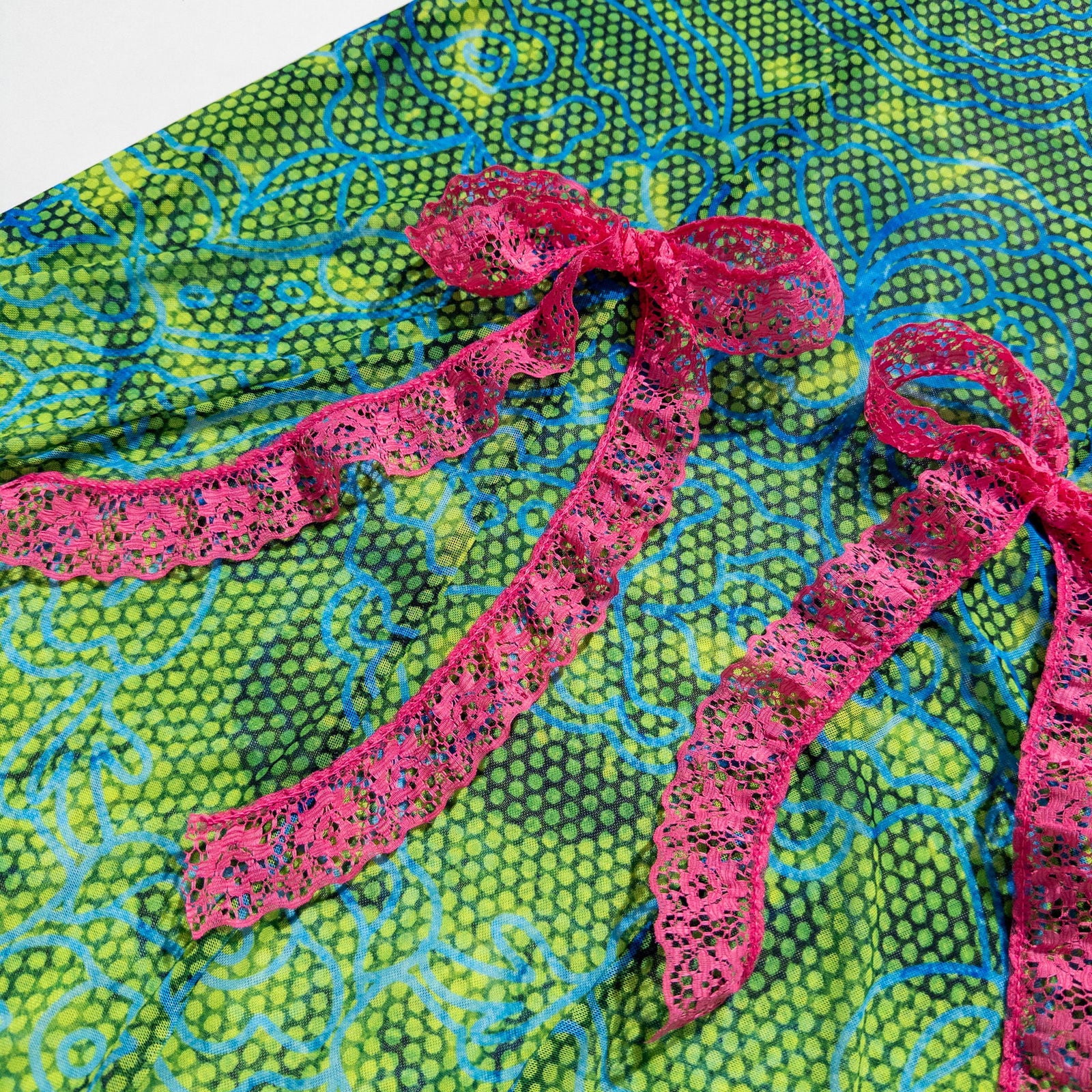 Vestido Petalos Mojados - Cosmic Factory