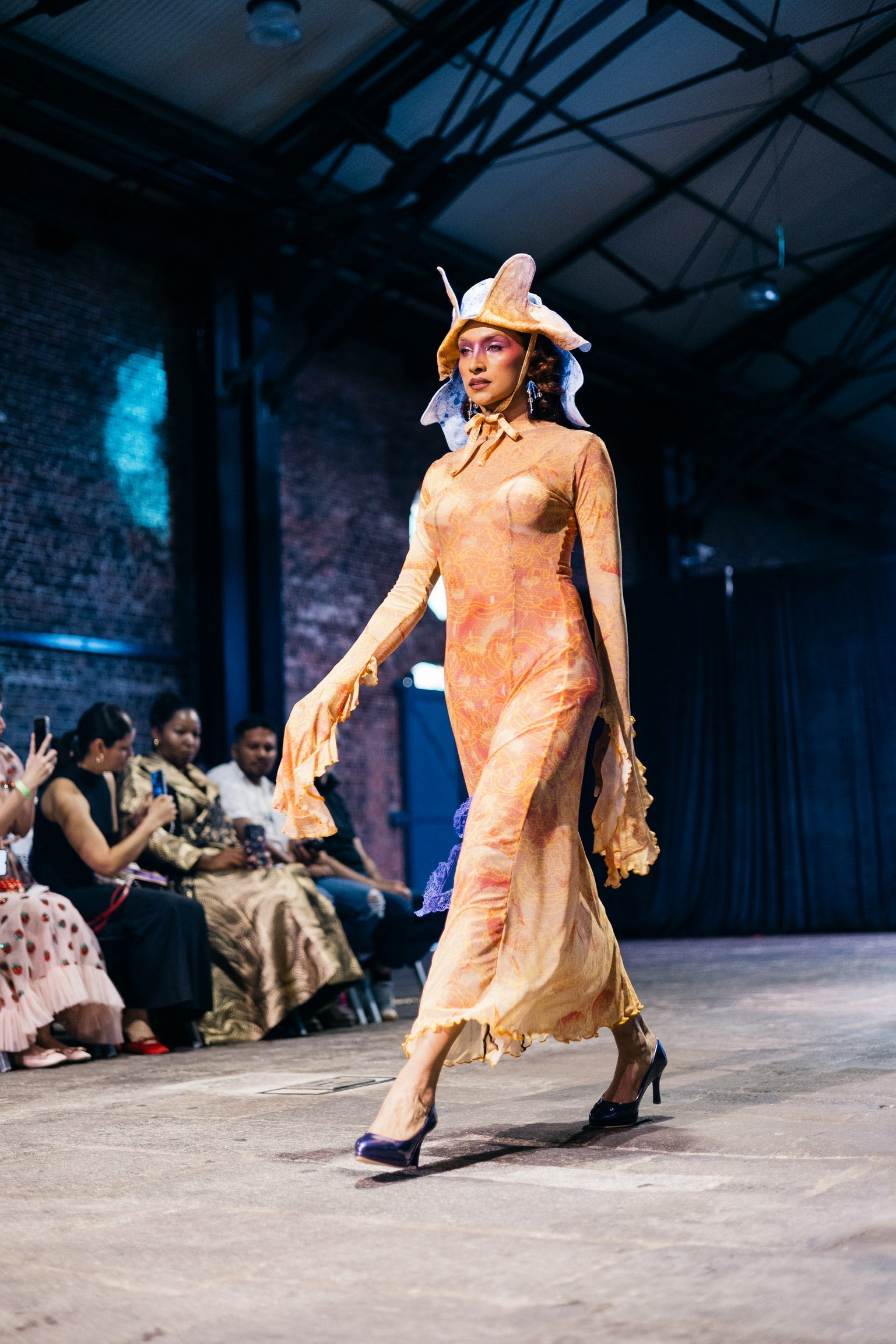 Vestido Petalos Mojados - Cosmic Factory